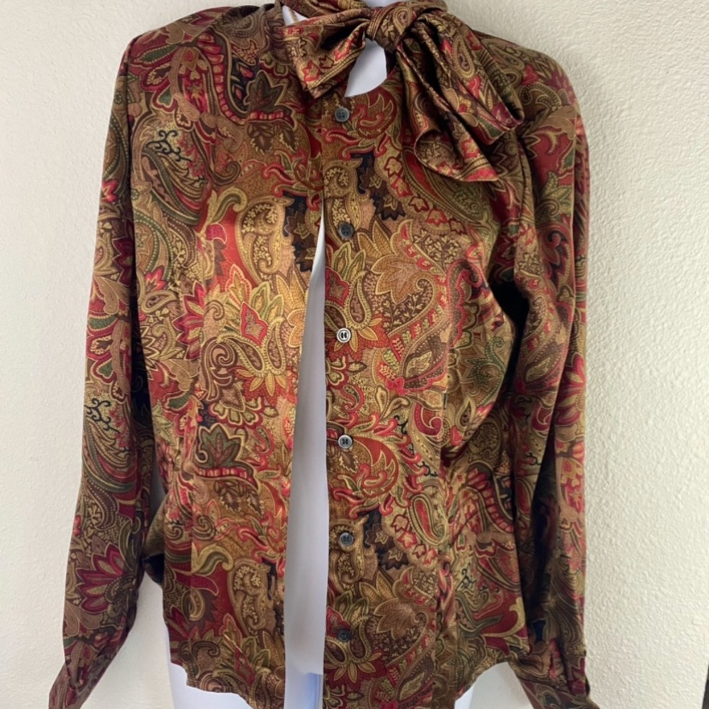 Evan picone silk floral blouse